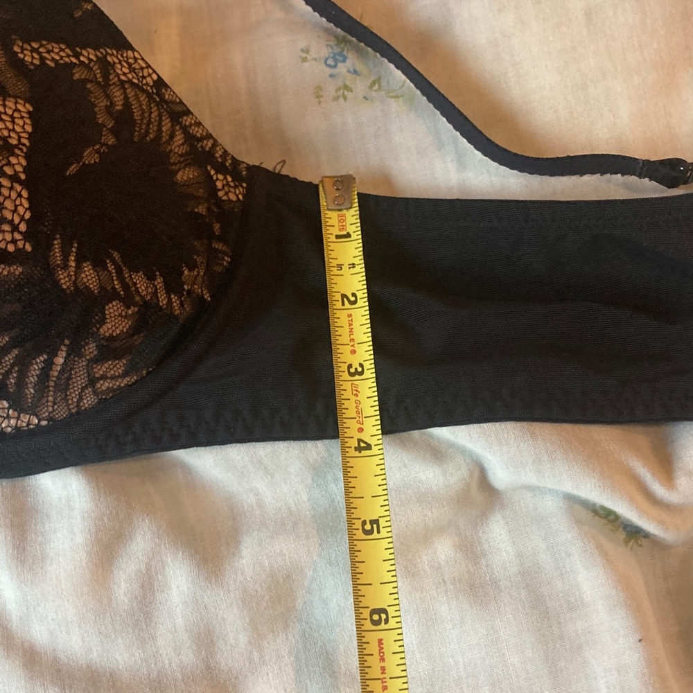 Padma Black Lace Bra - Picture 9 of 16